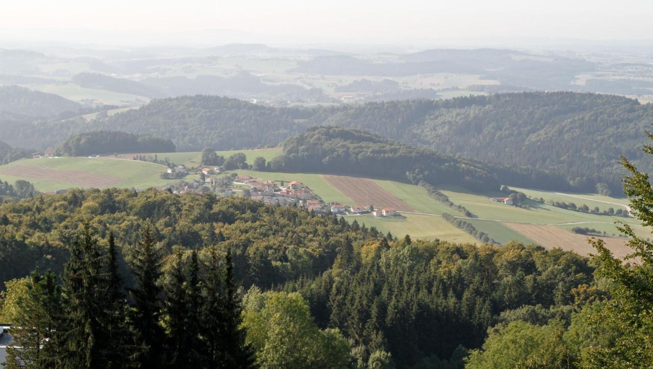 Ferienwohnungen-Bendler Freyung Esterno foto